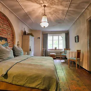 Gasthof Pension Chapeau